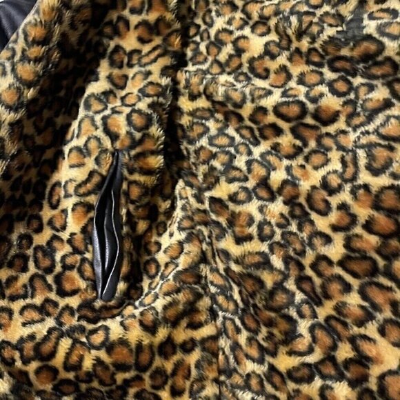 Vintage Marc Mattis Women’s Black Leather Jacket Double-Side Leopard Print Sz M - Picture 16 of 16